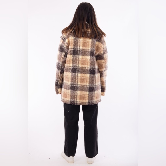 RD Style Toffee Alicia Boucle Coat Size Medium - Picture 8 of 13